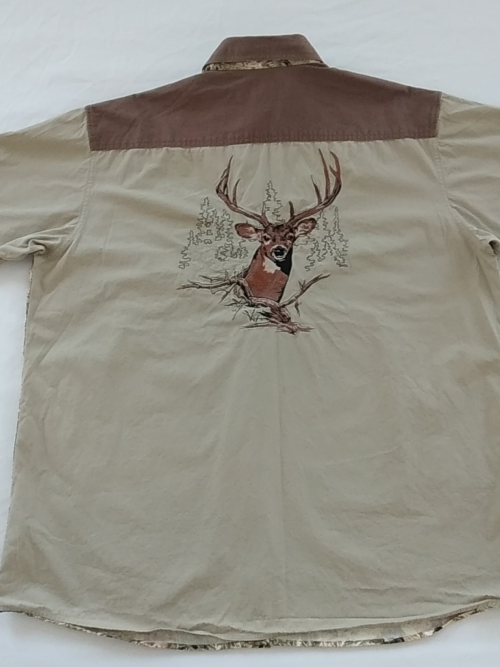 RedHead Beige Shirt Size XL Deer Embroidery/Real Tree Cammo Hunting Outdoors
